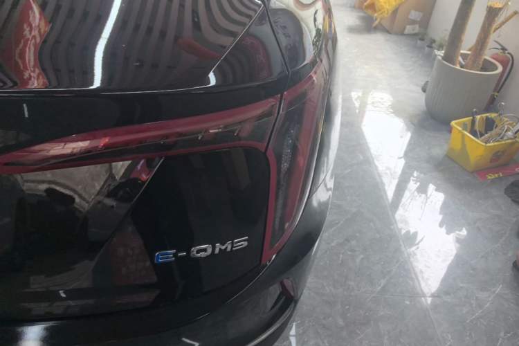 Used Hongqi E-QM5 2022 431 km Charge & Enjoy Edition Right Rear Taillight
