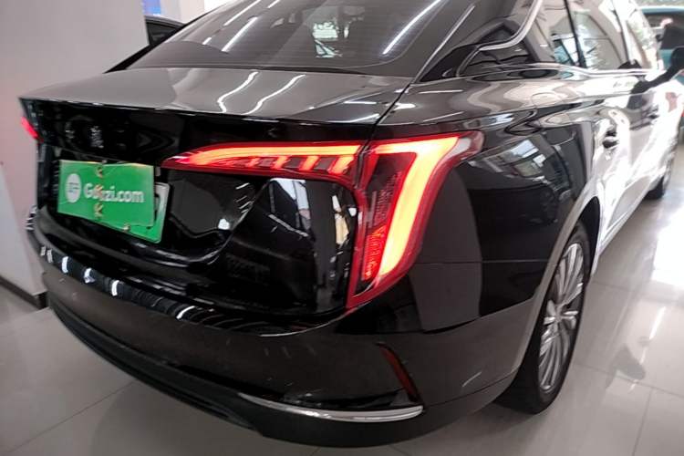Used Hongqi E-QM5 2022 431 km Charge & Enjoy Edition Right Rear Taillight