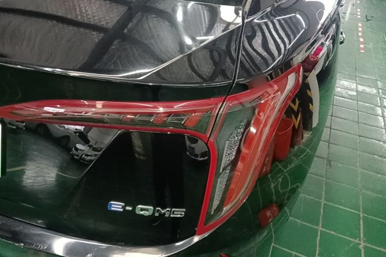 Used Hongqi E-QM5 2022 431 km Charge & Enjoy Edition Right Rear Taillight