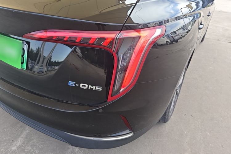 Used Hongqi E-QM5 2022 431 km Charge & Enjoy Edition Right Rear Taillight