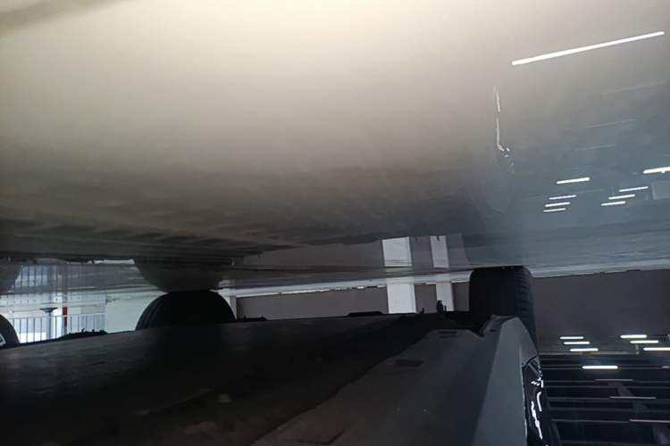Used Hongqi E-QM5 2022 431 km Charge & Enjoy Edition Right Side Sill