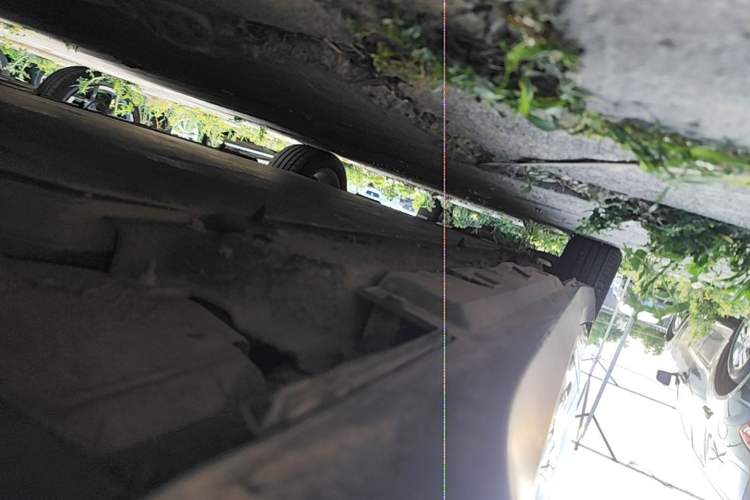 Used Hongqi E-QM5 2022 431 km Charge & Enjoy Edition Right Side Sill