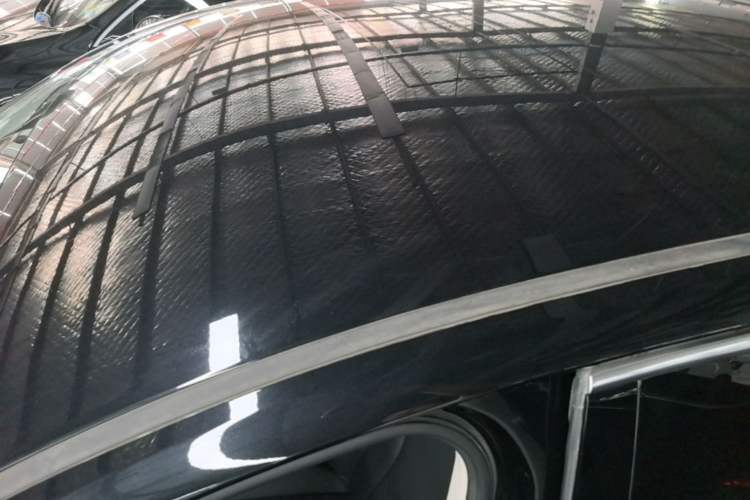 Used Hongqi E-QM5 2022 431 km Charge & Enjoy Edition Roof
