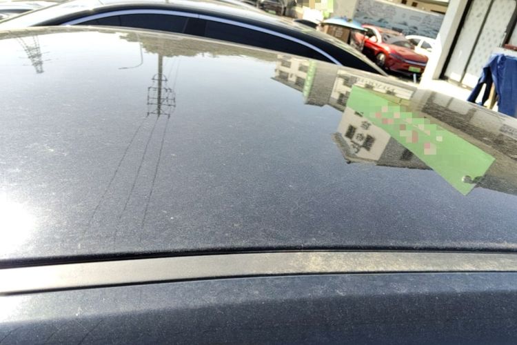 Used Hongqi E-QM5 2022 431 km Charge & Enjoy Edition Roof