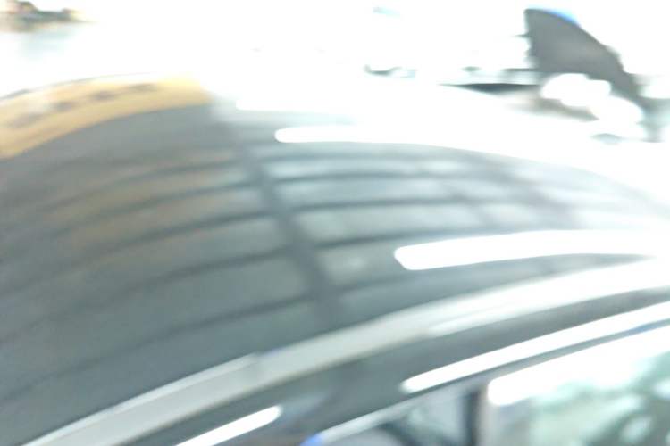 Used Hongqi E-QM5 2022 431 km Charge & Enjoy Edition Roof