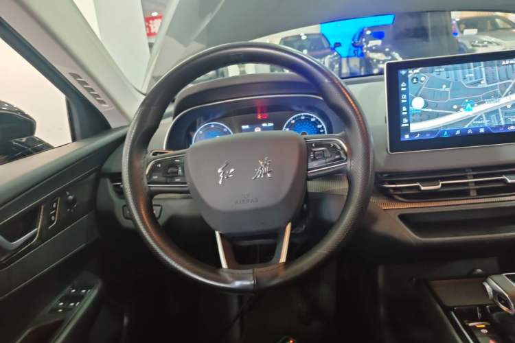 Used Hongqi E-QM5 2022 431 km Charge & Enjoy Edition Steering Wheel