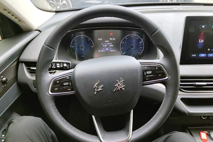 Used Hongqi E-QM5 2022 431 km Charge & Enjoy Edition Steering Wheel