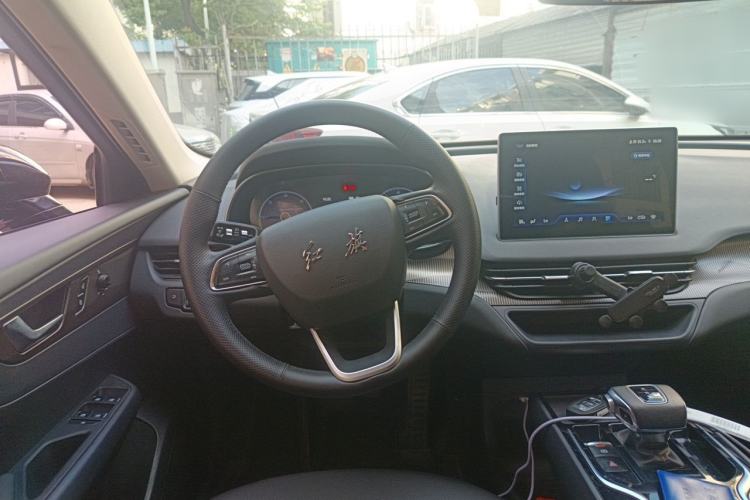 Used Hongqi E-QM5 2022 431 km Charge & Enjoy Edition Steering Wheel
