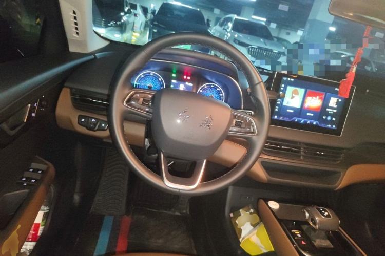 Used Hongqi E-QM5 2022 431 km Charge & Enjoy Edition Steering Wheel