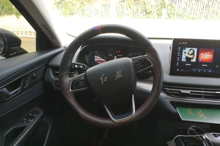 Used Hongqi E-QM5 2022 431 km Charge & Enjoy Edition Steering Wheel
