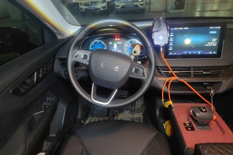 Used Hongqi E-QM5 2022 431 km Charge & Enjoy Edition Steering Wheel