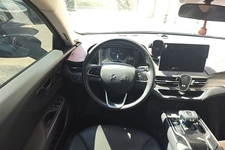 Used Hongqi E-QM5 2022 431 km Charge & Enjoy Edition Steering Wheel