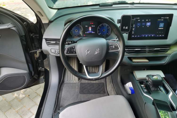Used Hongqi E-QM5 2022 431 km Charge & Enjoy Edition Steering Wheel