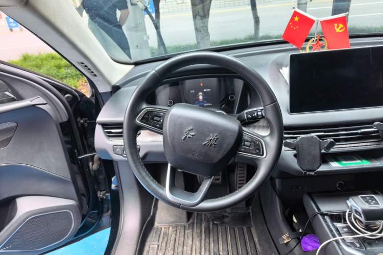 Used Hongqi E-QM5 2022 431 km Charge & Enjoy Edition Steering Wheel