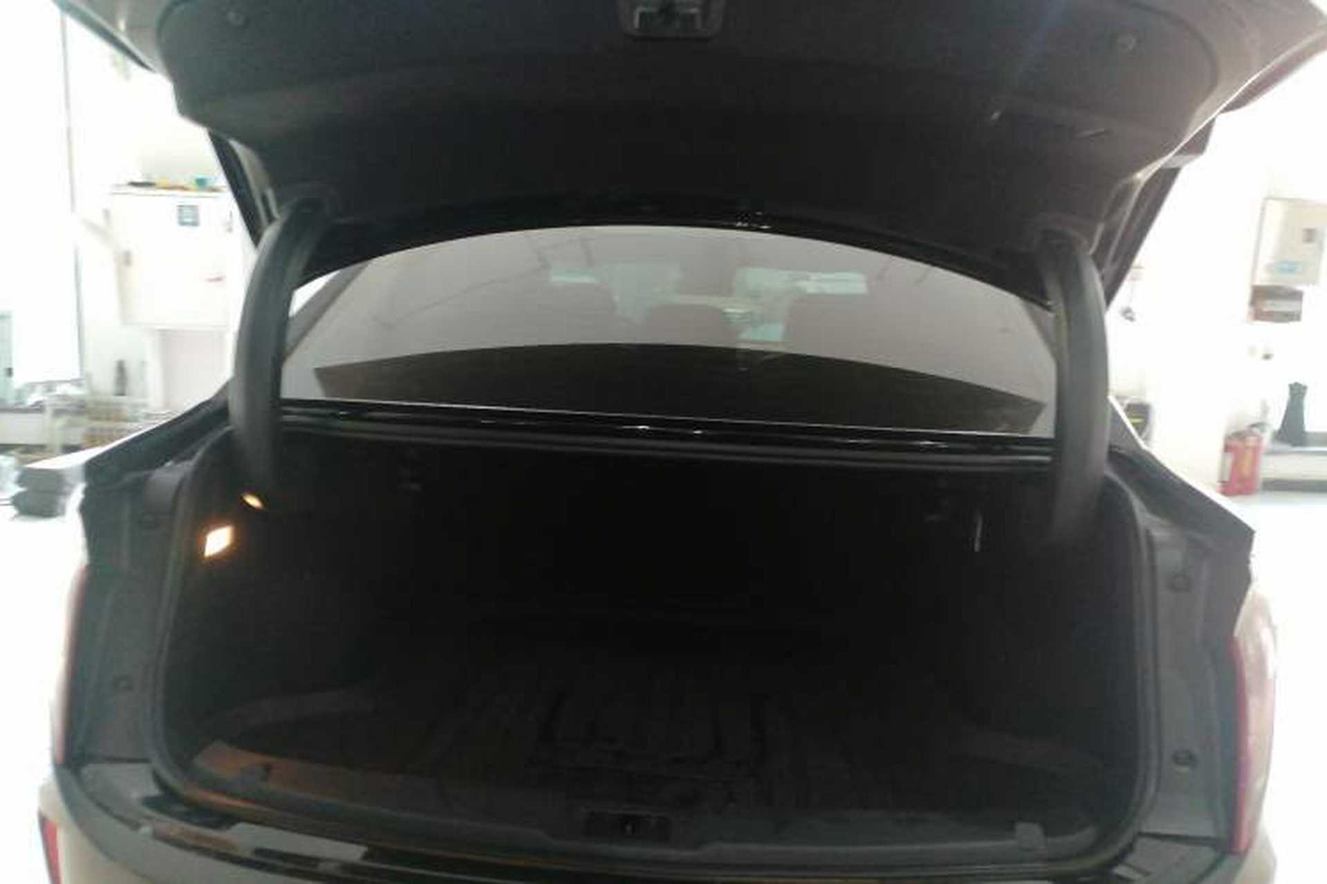 Used Hongqi E-QM5 2022 431 km Charge & Enjoy Edition Trunk
