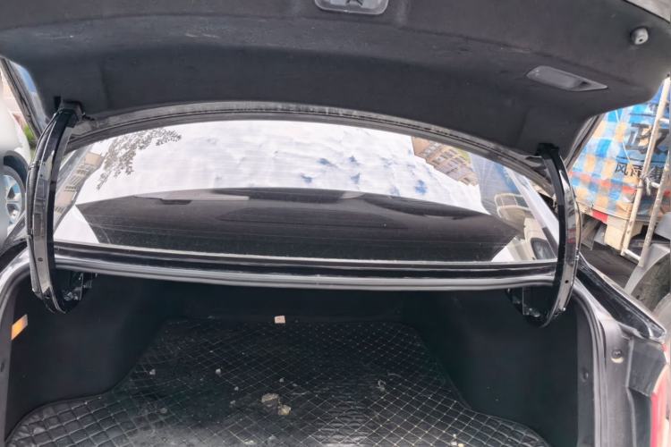 Used Hongqi E-QM5 2022 431 km Charge & Enjoy Edition Trunk