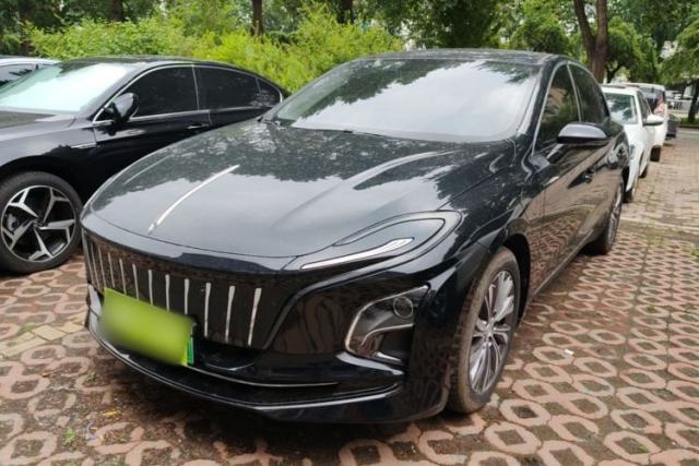 Used Hongqi E-QM5 2022 431 km Charge & Enjoy Edition