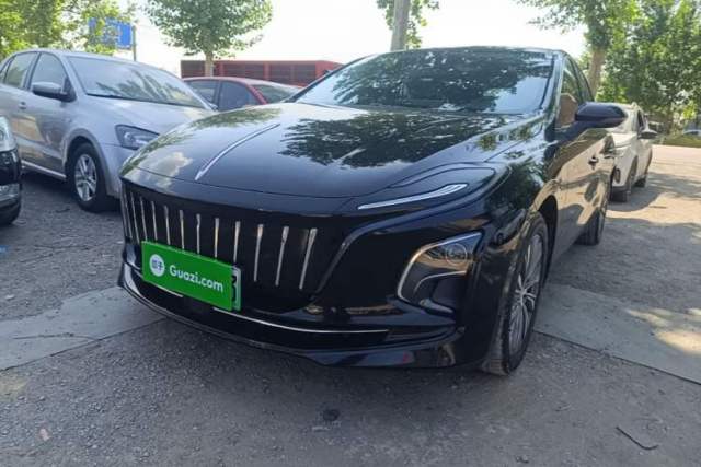 Used Hongqi E-QM5 2022 431 km Charge & Enjoy Edition