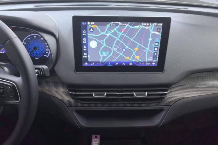 Used Hongqi E-QM5 2022 431 km Charge & Enjoy Edition Audio And AC Panel
