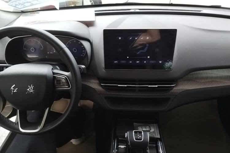 Used Hongqi E-QM5 2022 431 km Charge & Enjoy Edition Center Console