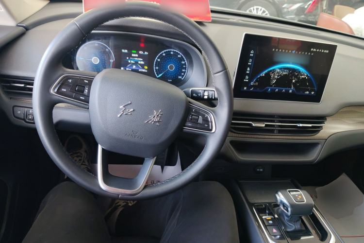 Used Hongqi E-QM5 2022 431 km Charge & Enjoy Edition Center Console