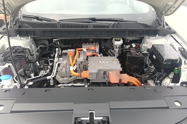 Used Hongqi E-QM5 2022 431 km Charge & Enjoy Edition Engine Bay