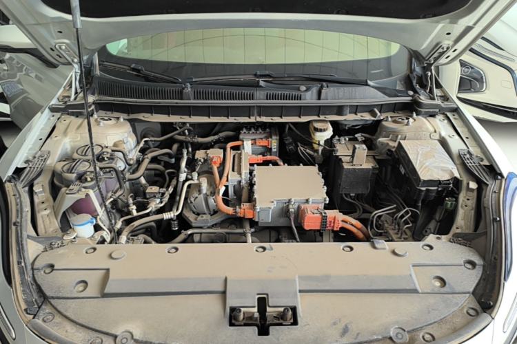 Used Hongqi E-QM5 2022 431 km Charge & Enjoy Edition Engine Bay