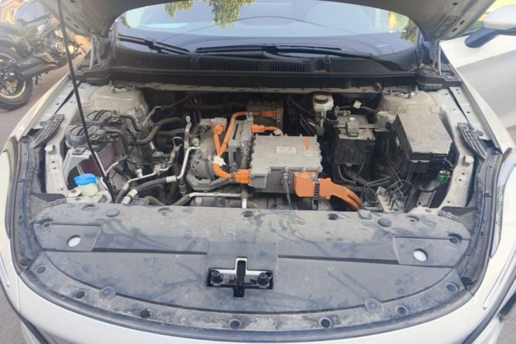 Used Hongqi E-QM5 2022 431 km Charge & Enjoy Edition Engine Bay