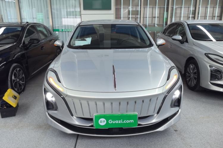 Used Hongqi E-QM5 2022 431 km Charge & Enjoy Edition Exterior 1