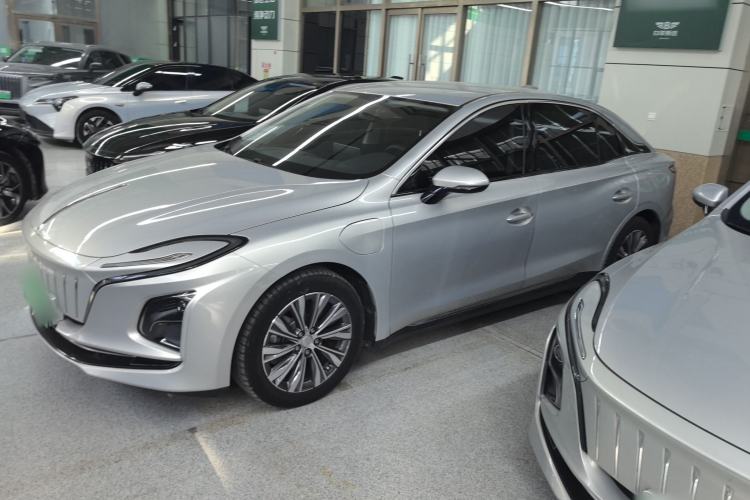 Used Hongqi E-QM5 2022 431 km Charge & Enjoy Edition Exterior 3