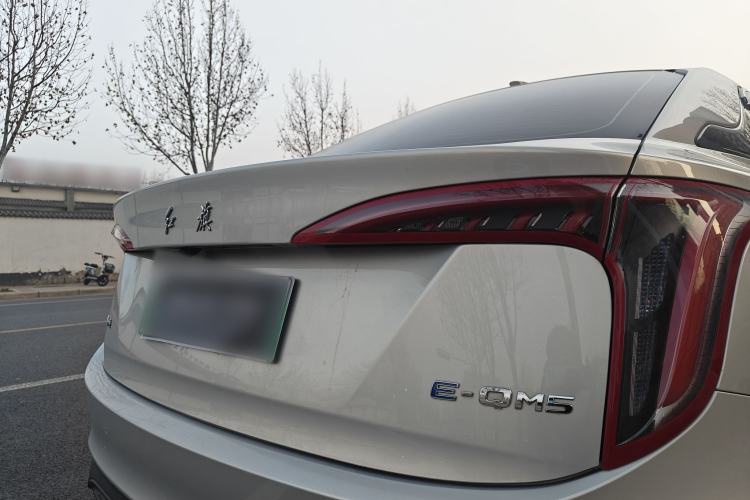 Used Hongqi E-QM5 2022 431 km Charge & Enjoy Edition Exterior 7