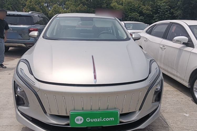 Used Hongqi E-QM5 2022 431 km Charge & Enjoy Edition Front
