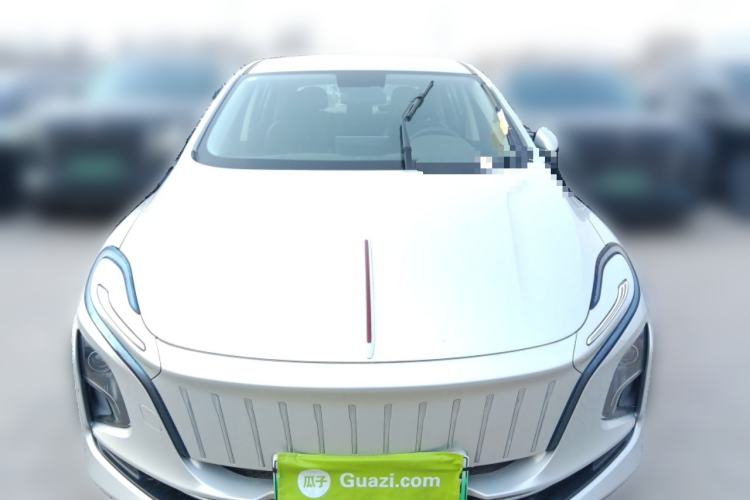 Used Hongqi E-QM5 2022 431 km Charge & Enjoy Edition Front