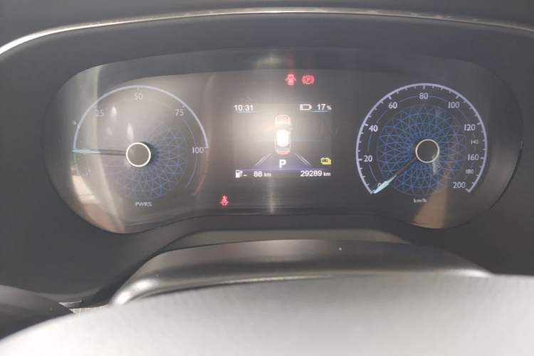 Used Hongqi E-QM5 2022 431 km Charge & Enjoy Edition Instrument Cluster