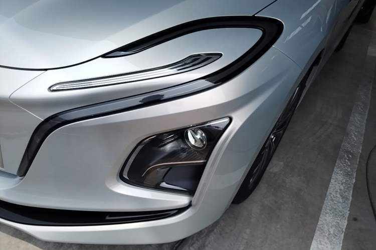 Used Hongqi E-QM5 2022 431 km Charge & Enjoy Edition Left Front Headlight