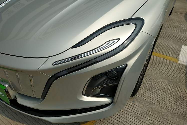Used Hongqi E-QM5 2022 431 km Charge & Enjoy Edition Left Front Headlight
