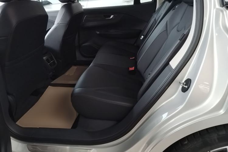Used Hongqi E-QM5 2022 431 km Charge & Enjoy Edition Left Rear Seat