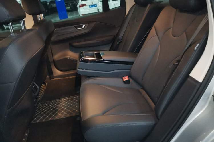 Used Hongqi E-QM5 2022 431 km Charge & Enjoy Edition Left Rear Seat