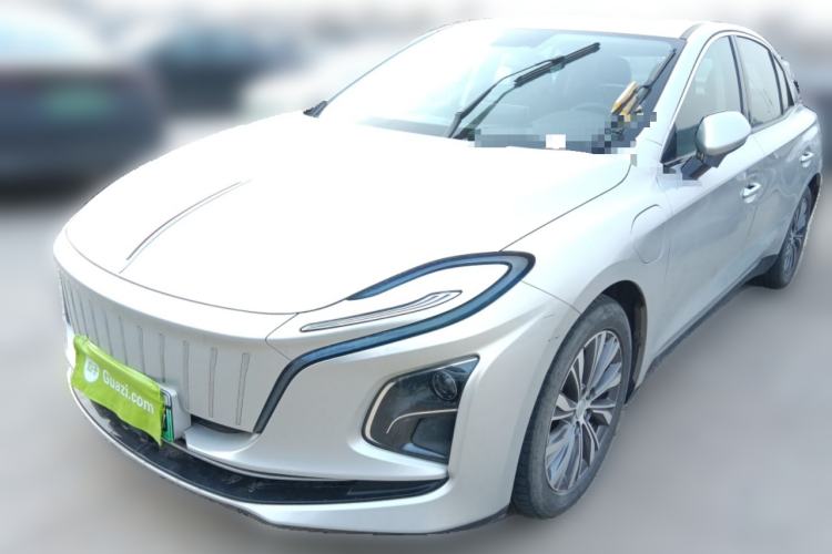 Used Hongqi E-QM5 2022 431 km Charge & Enjoy Edition