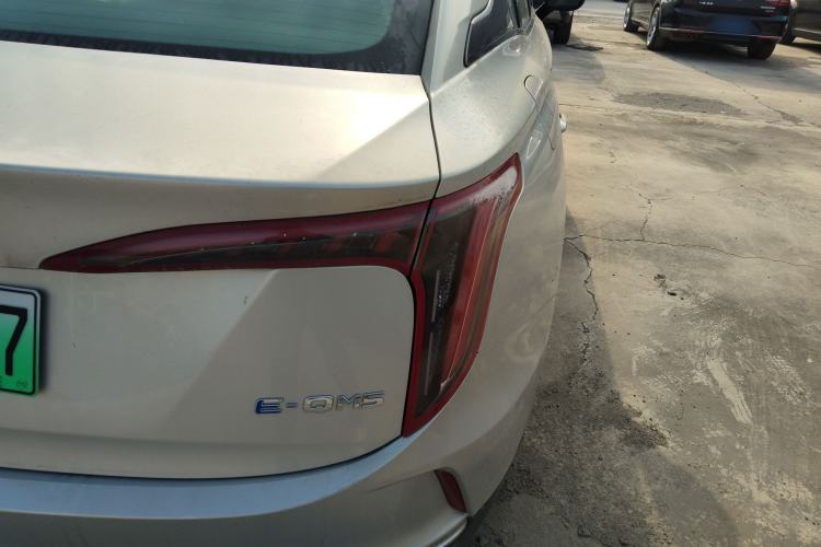 Used Hongqi E-QM5 2022 431 km Charge & Enjoy Edition Right Rear Taillight