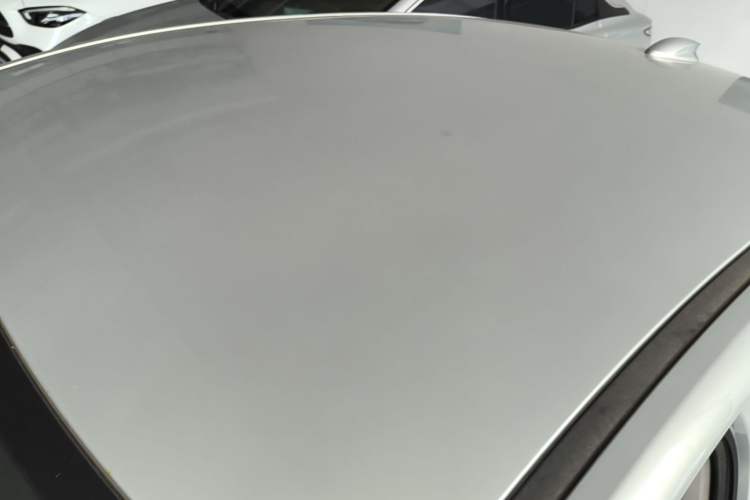 Used Hongqi E-QM5 2022 431 km Charge & Enjoy Edition Roof