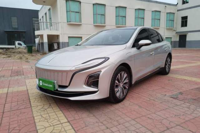Used Hongqi E-QM5 2022 431 km Charge & Enjoy Edition