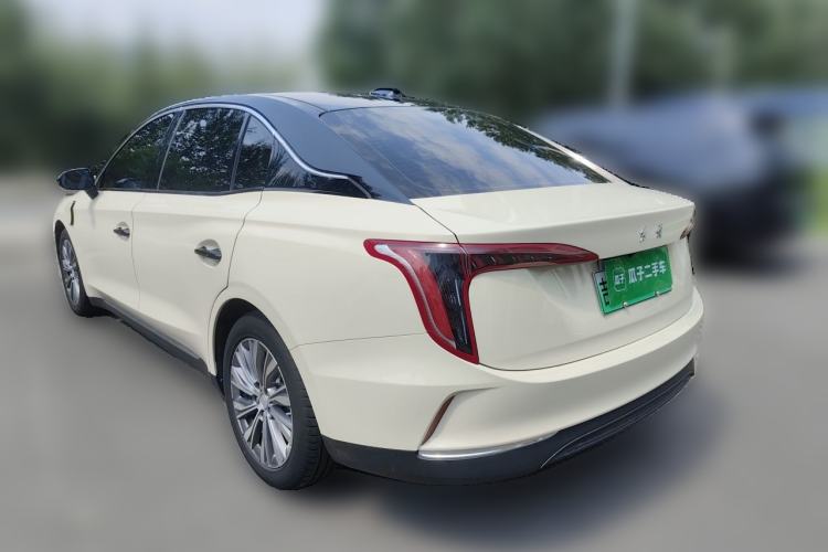 Used Hongqi E-QM5 2022 431 km Charge & Enjoy Edition Exterior 3