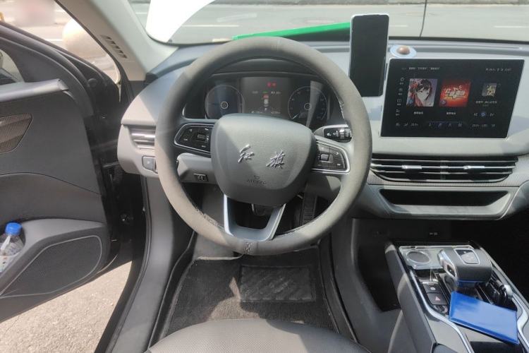 Used Hongqi E-QM5 2022 431 km Charge & Enjoy Edition Steering Wheel