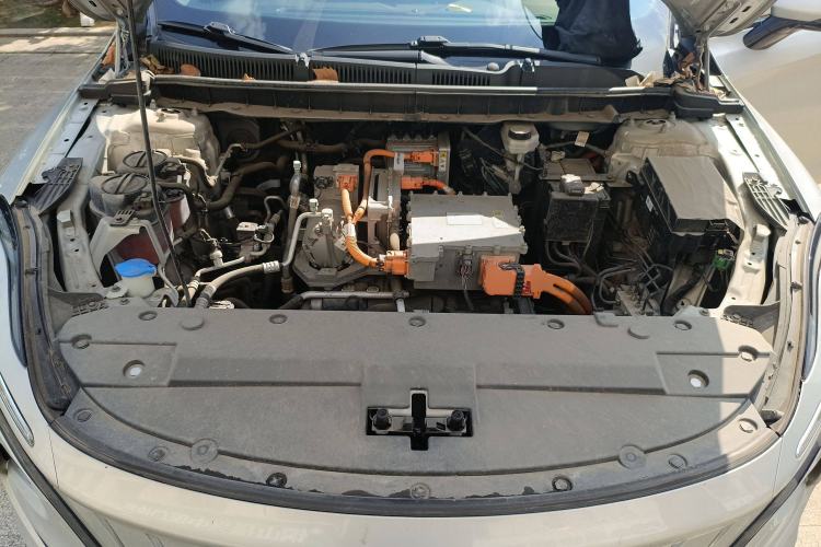 Used Hongqi E-QM5 2022 431 km Charge & Enjoy Edition Engine Bay