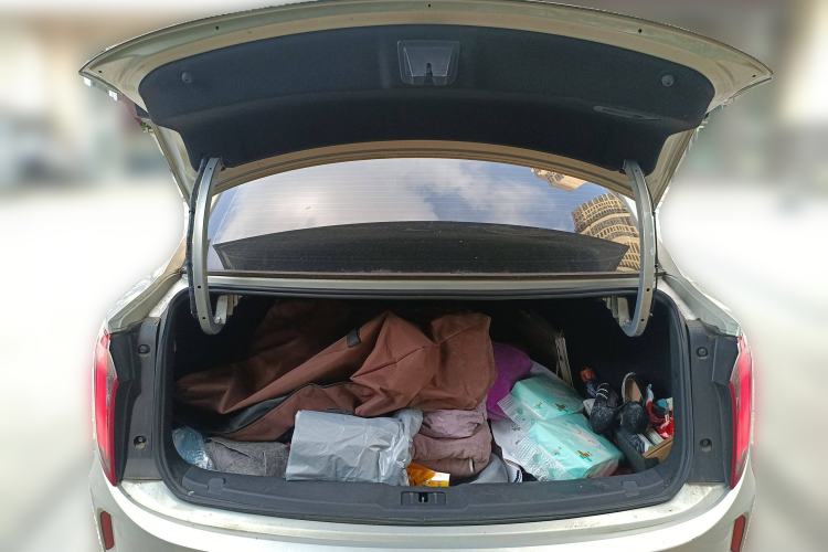 Used Hongqi E-QM5 2022 431 km Charge & Enjoy Edition Trunk