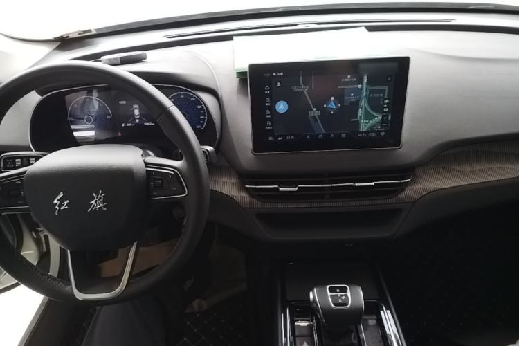 Used Hongqi E-QM5 2022 431 km Charge & Enjoy Edition Center Console