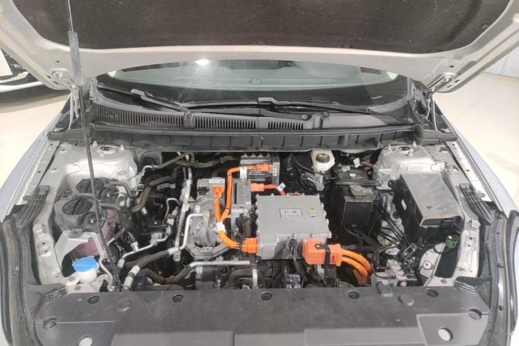 Used Hongqi E-QM5 2022 431 km Charge & Enjoy Edition Engine Bay