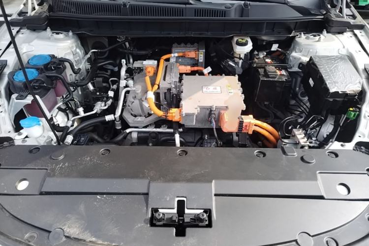 Used Hongqi E-QM5 2022 431 km Charge & Enjoy Edition Engine Bay