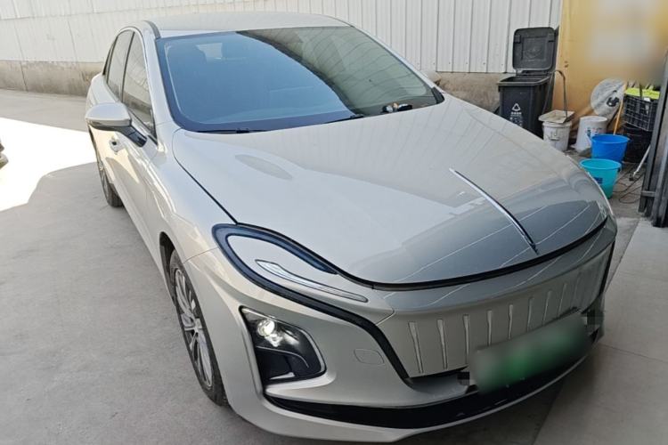 Used Hongqi E-QM5 2022 431 km Charge & Enjoy Edition Exterior 1
